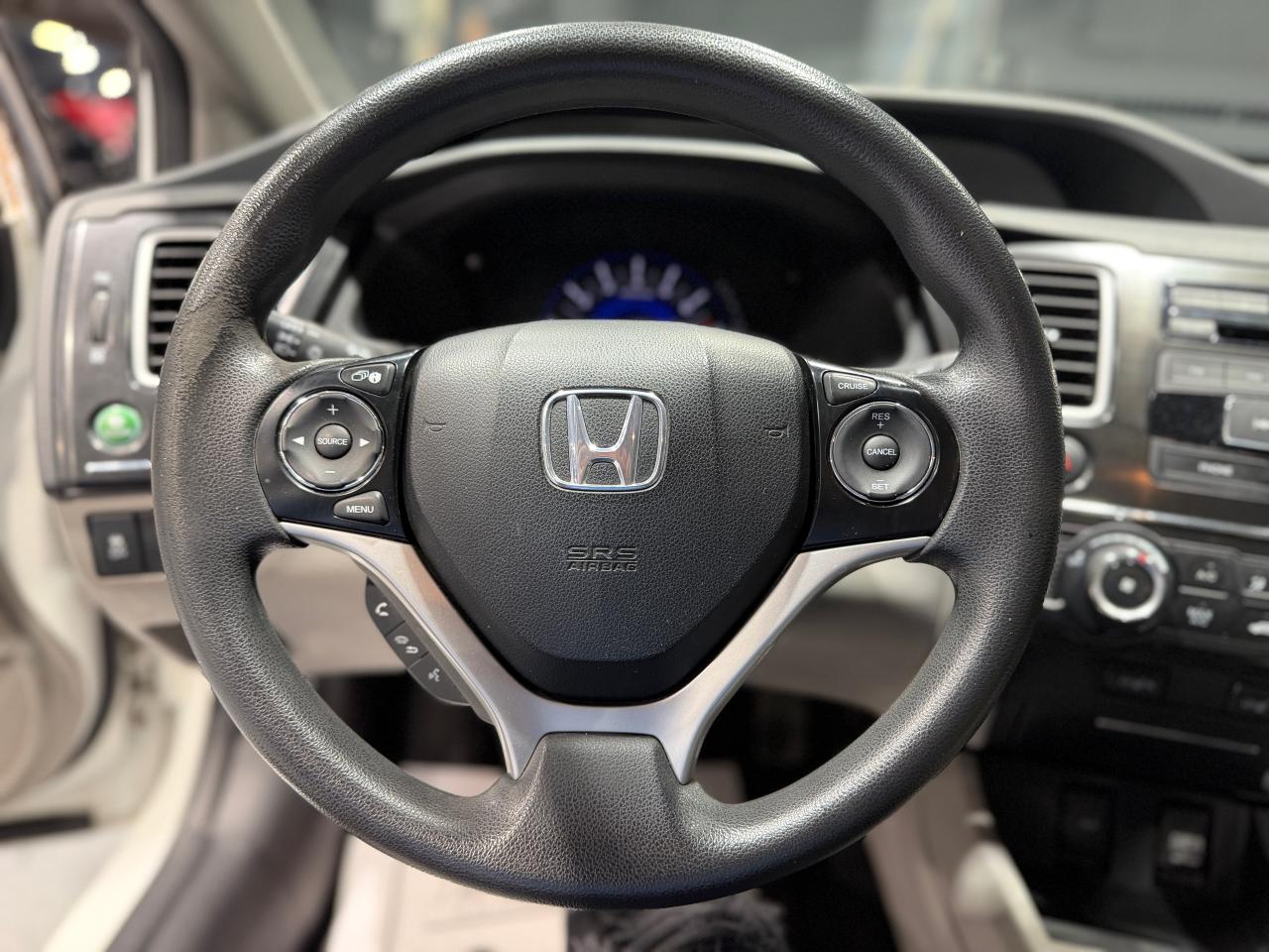 2013 Honda Civic 4dr Auto LX Photo