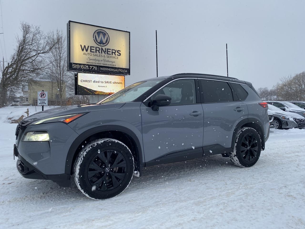 2023 Nissan Rogue SV AWD,  Midnight Edition