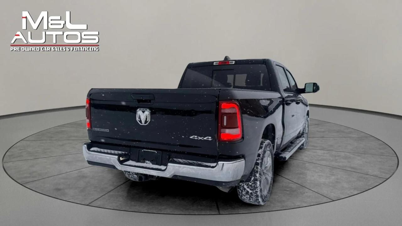 2021 RAM 1500 Big Horn 4x4 Crew Cab 6'4" Box Photo4