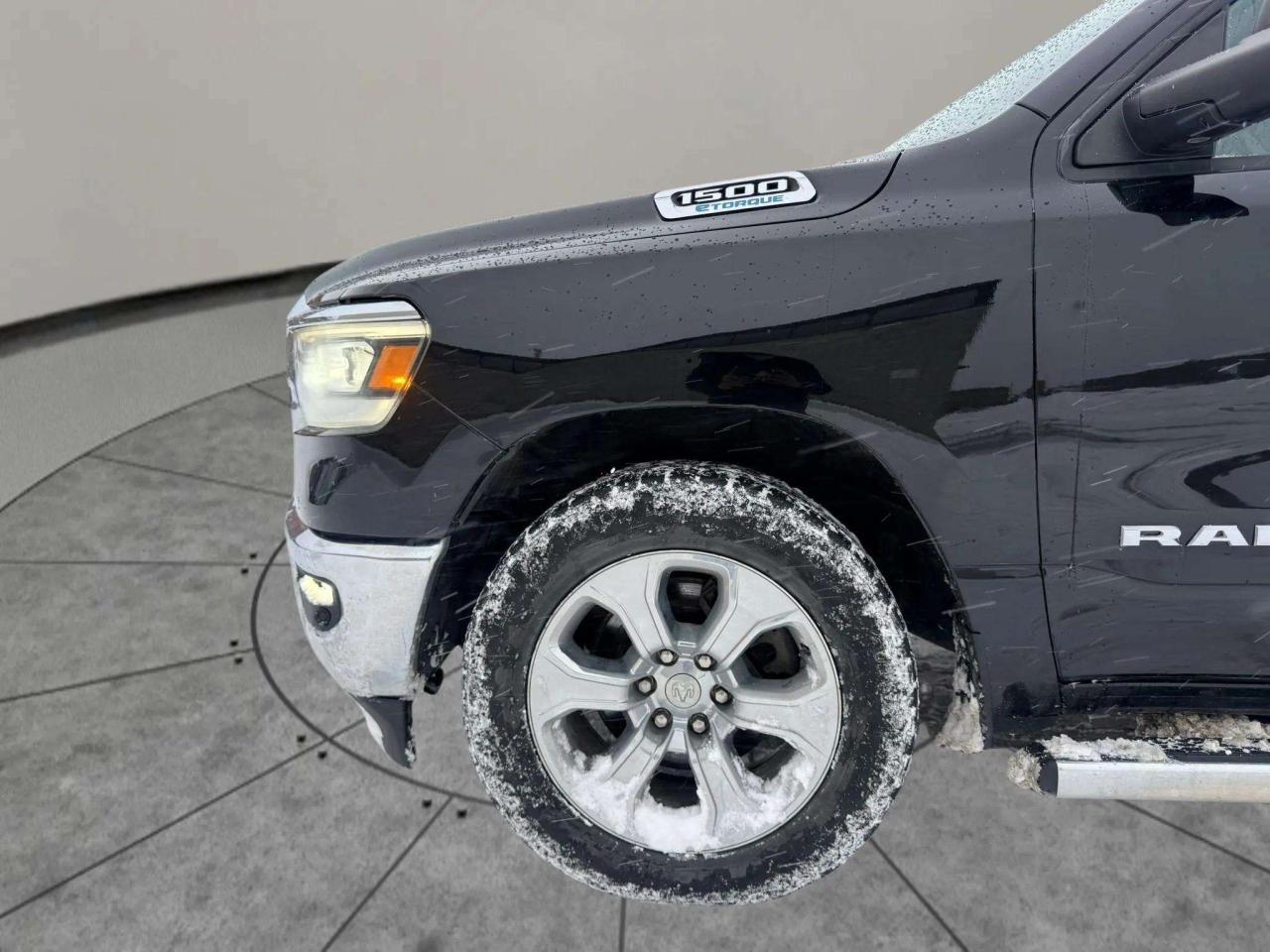 2021 RAM 1500 Big Horn 4x4 Crew Cab 6'4" Box Photo