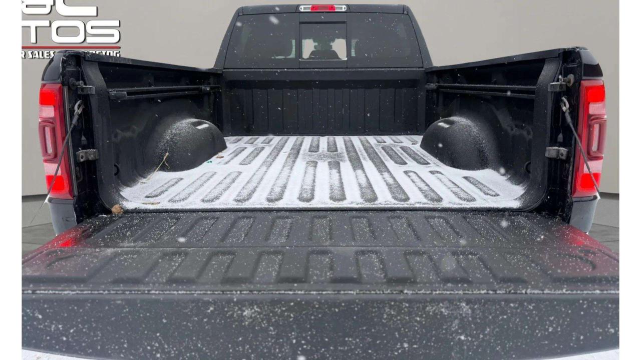 2021 RAM 1500 Big Horn 4x4 Crew Cab 6'4" Box Photo