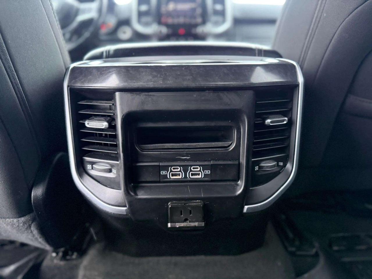 2021 RAM 1500 Big Horn 4x4 Crew Cab 6'4" Box Photo