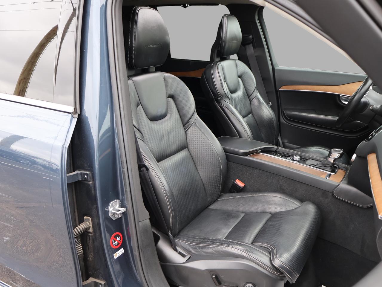 2018 Volvo XC90 T6 INSCRITION AWD CERTIFIED *7 SEATS*VOLVO MAINTAIN* CAMERA NAV BLUETOOTH LEATHER HEATED SEATS PANO ROOF CRUISE ALLOYS Photo