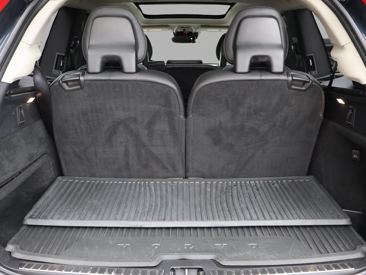 2018 Volvo XC90 T6 INSCRITION AWD CERTIFIED *7 SEATS*VOLVO MAINTAIN* CAMERA NAV BLUETOOTH LEATHER HEATED SEATS PANO ROOF CRUISE ALLOYS Photo