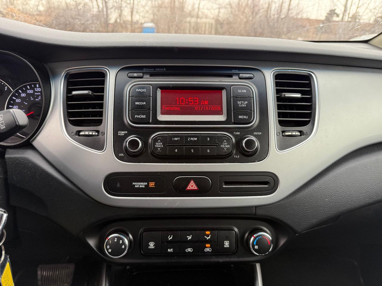 2014 Kia Rondo LX w/3rd Row *95,000KMS*SAFETY INCL*7 PASS* Photo