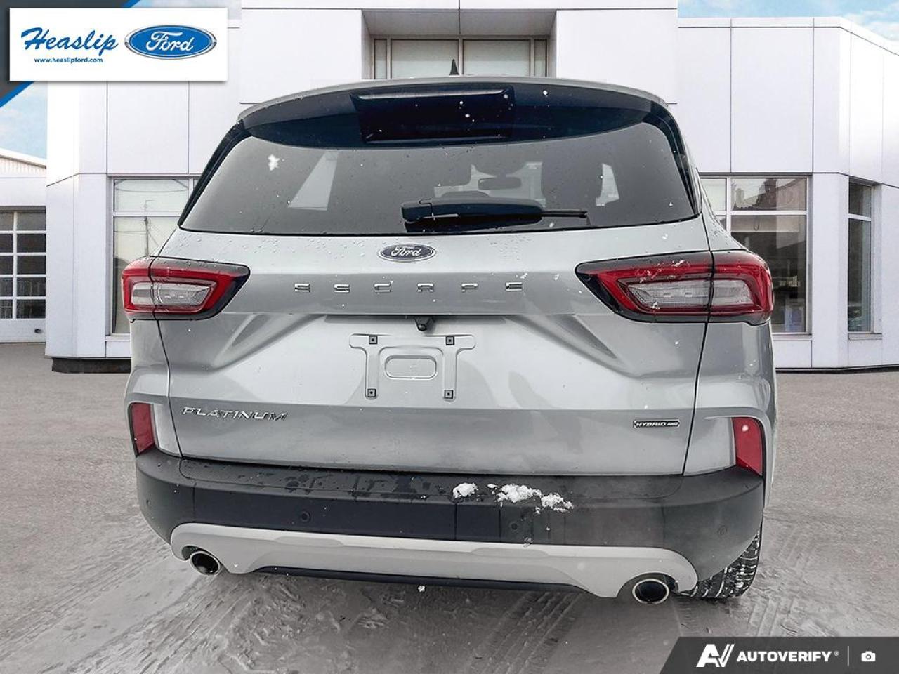 2024 Ford Escape Platinum Photo4