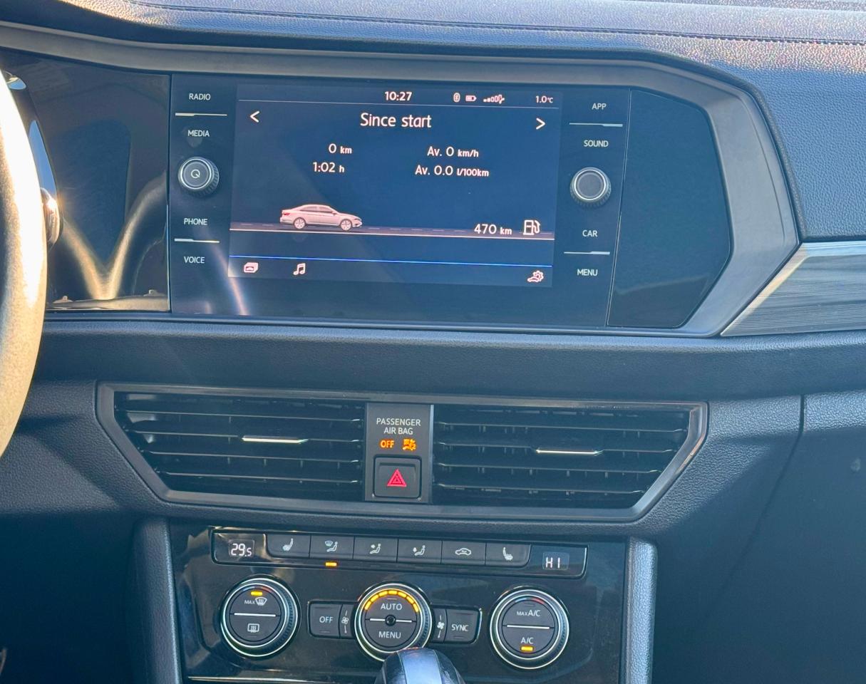 2019 Volkswagen Jetta FINANCING AVAILABLE Photo13