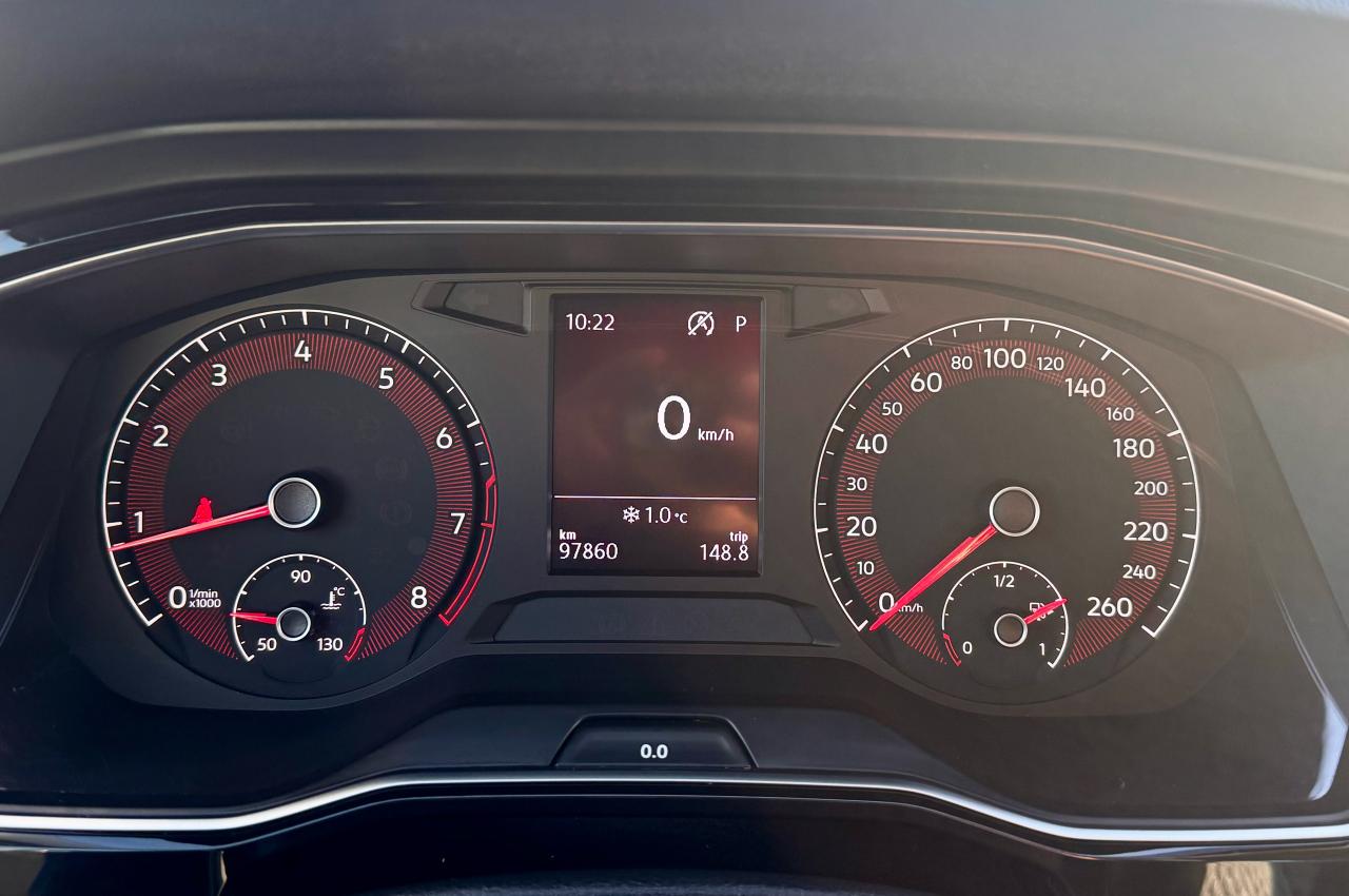 2019 Volkswagen Jetta FINANCING AVAILABLE Photo11