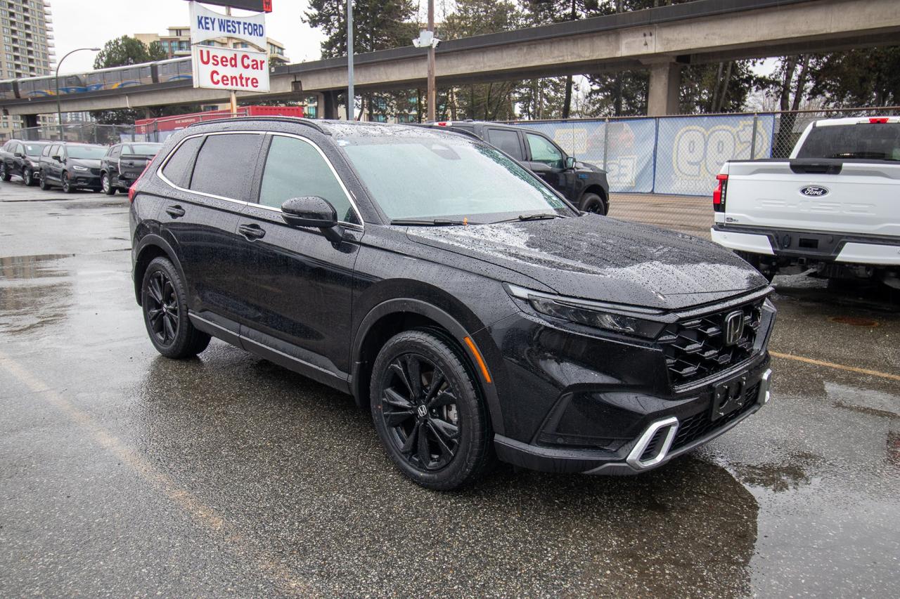 2024 Honda CR-V Hybrid Touring AWD Photo4