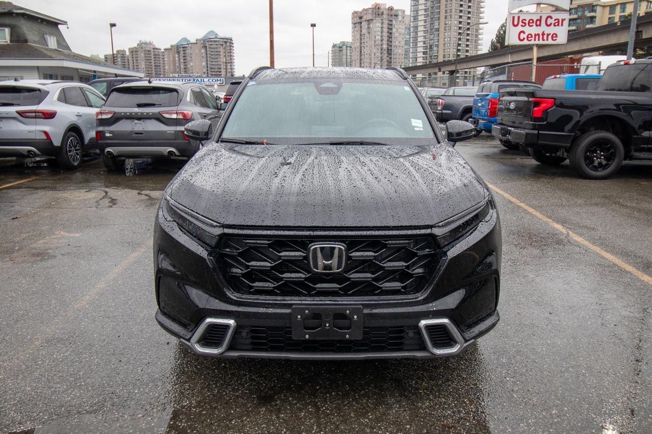 2024 Honda CR-V Hybrid Touring AWD Photo3