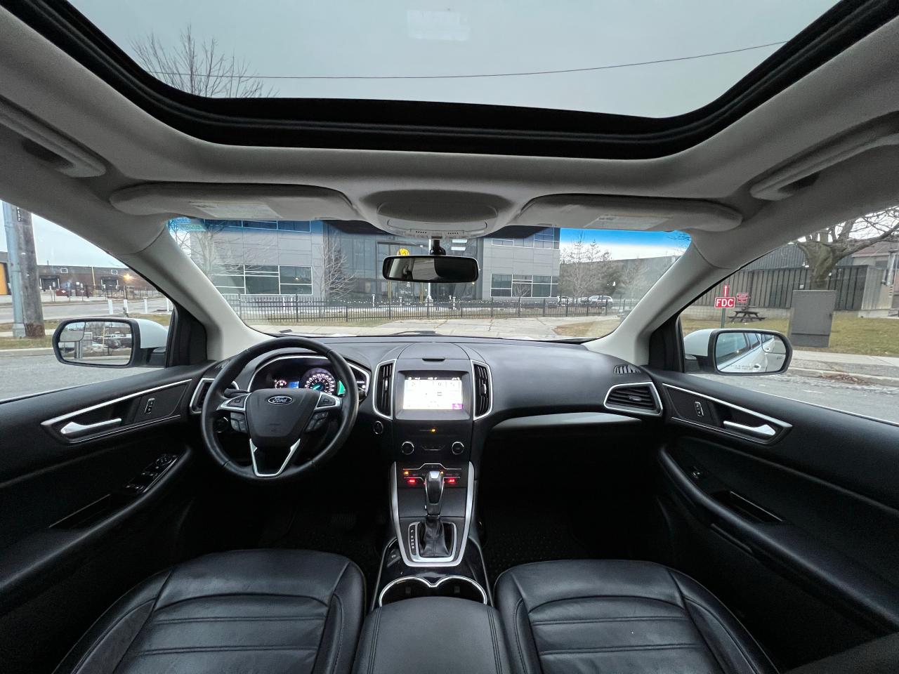 2016 Ford Edge SEL Photo
