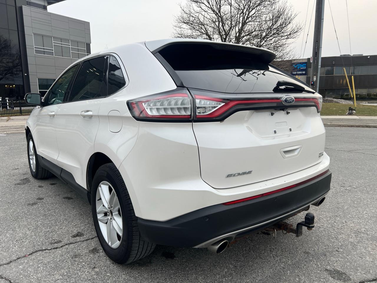 2016 Ford Edge SEL Photo