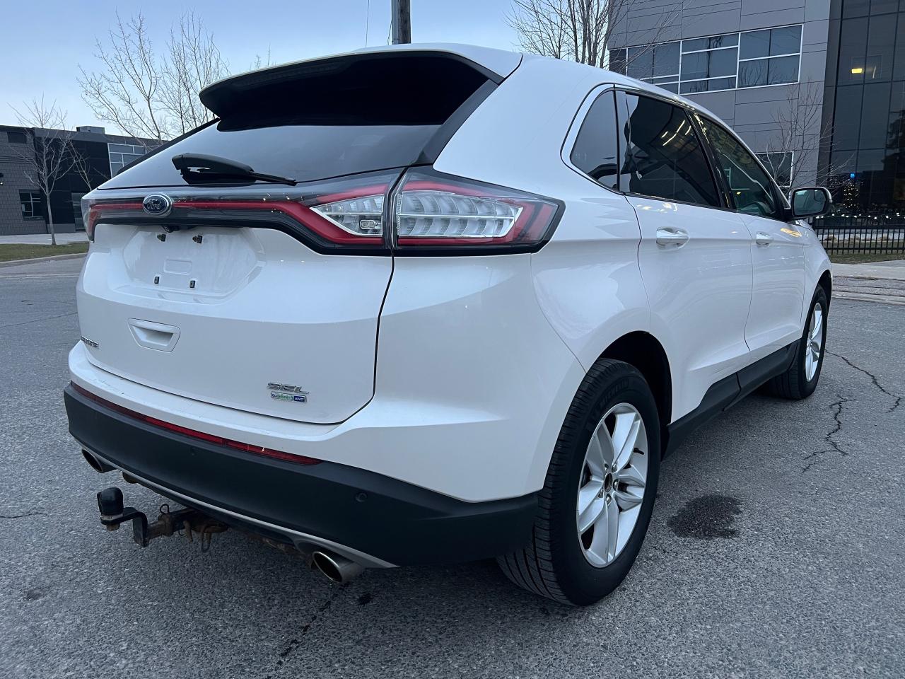 2016 Ford Edge SEL Photo