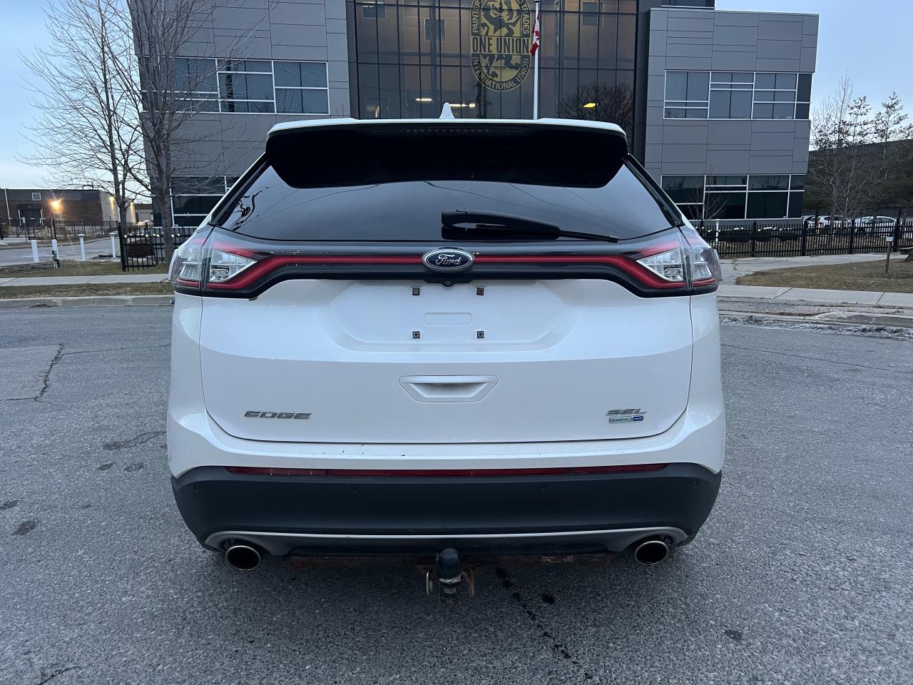 2016 Ford Edge SEL Photo