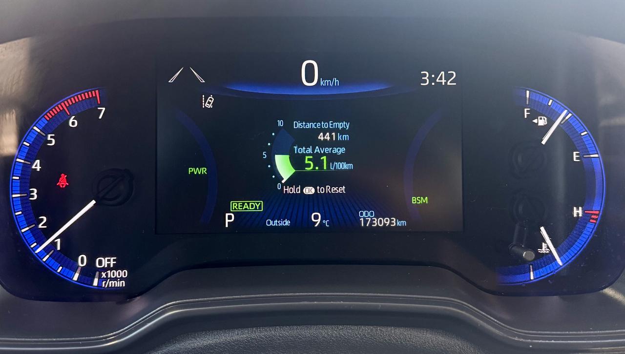2022 Toyota Corolla FINANCING AVAILABLE Photo11