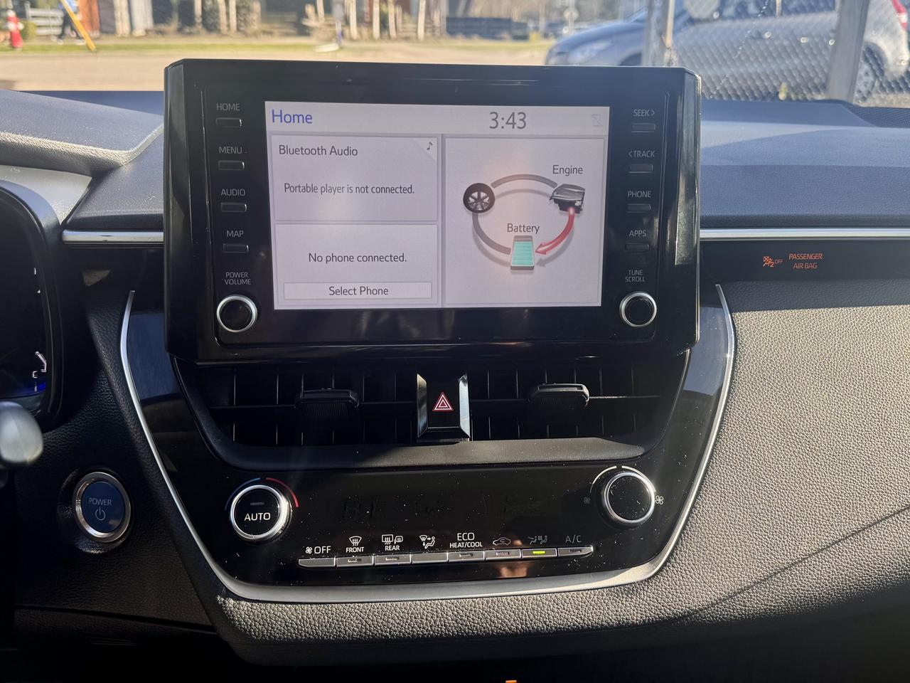 2022 Toyota Corolla FINANCING AVAILABLE Photo13