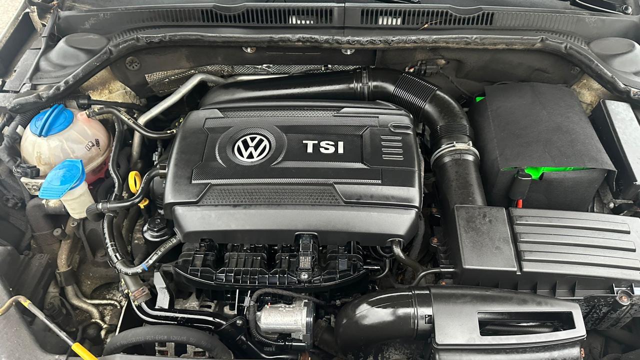 2015 Volkswagen Jetta TRENDLINE+ Photo