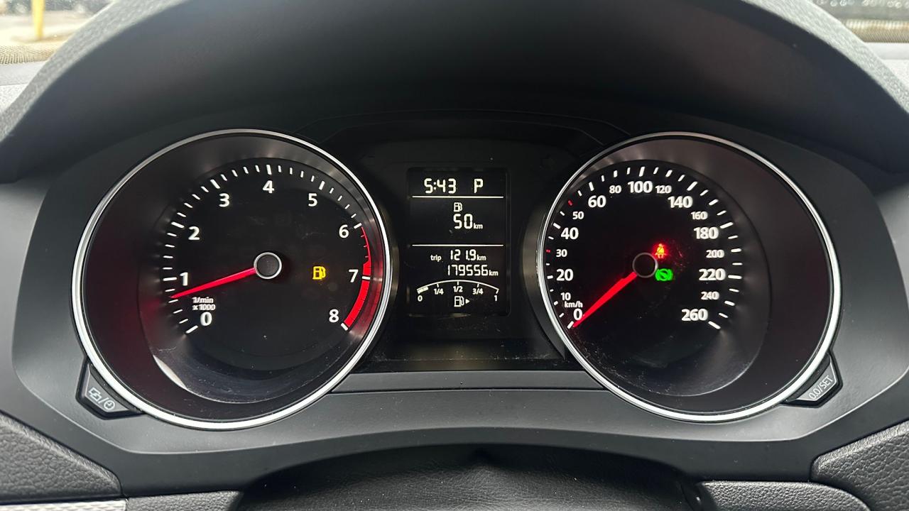 2015 Volkswagen Jetta TRENDLINE+ Photo