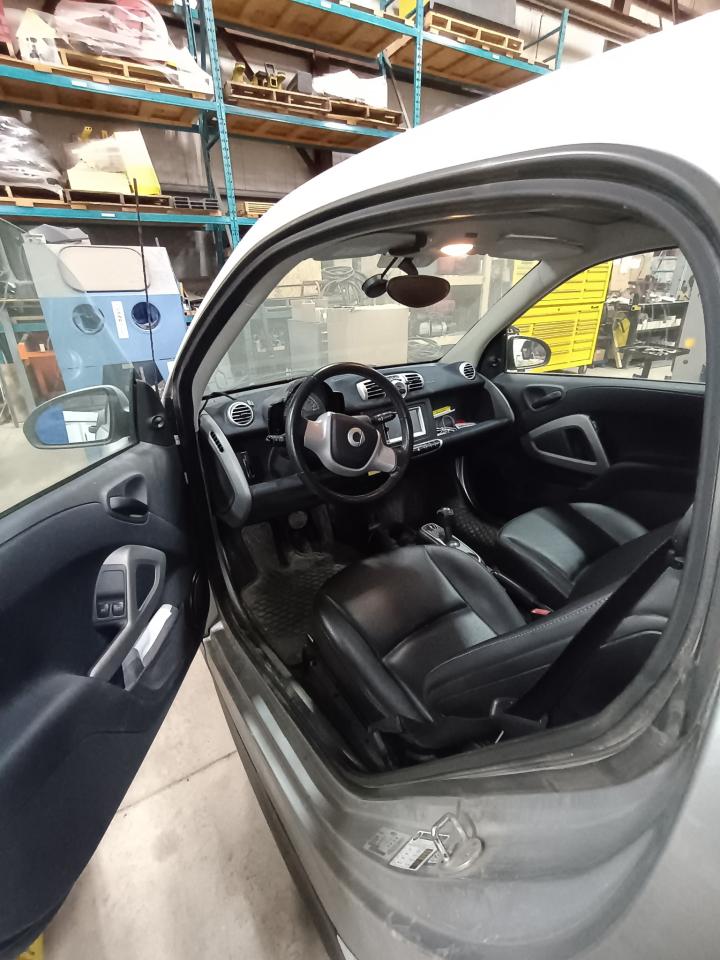 2015 Smart fortwo Pure Photo3