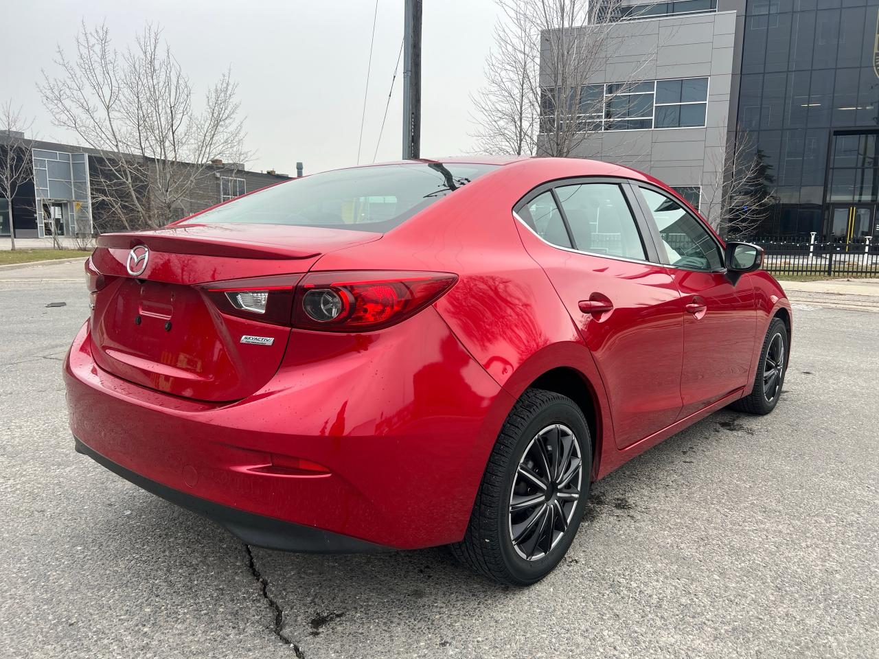 2015 Mazda MAZDA3 GS Photo