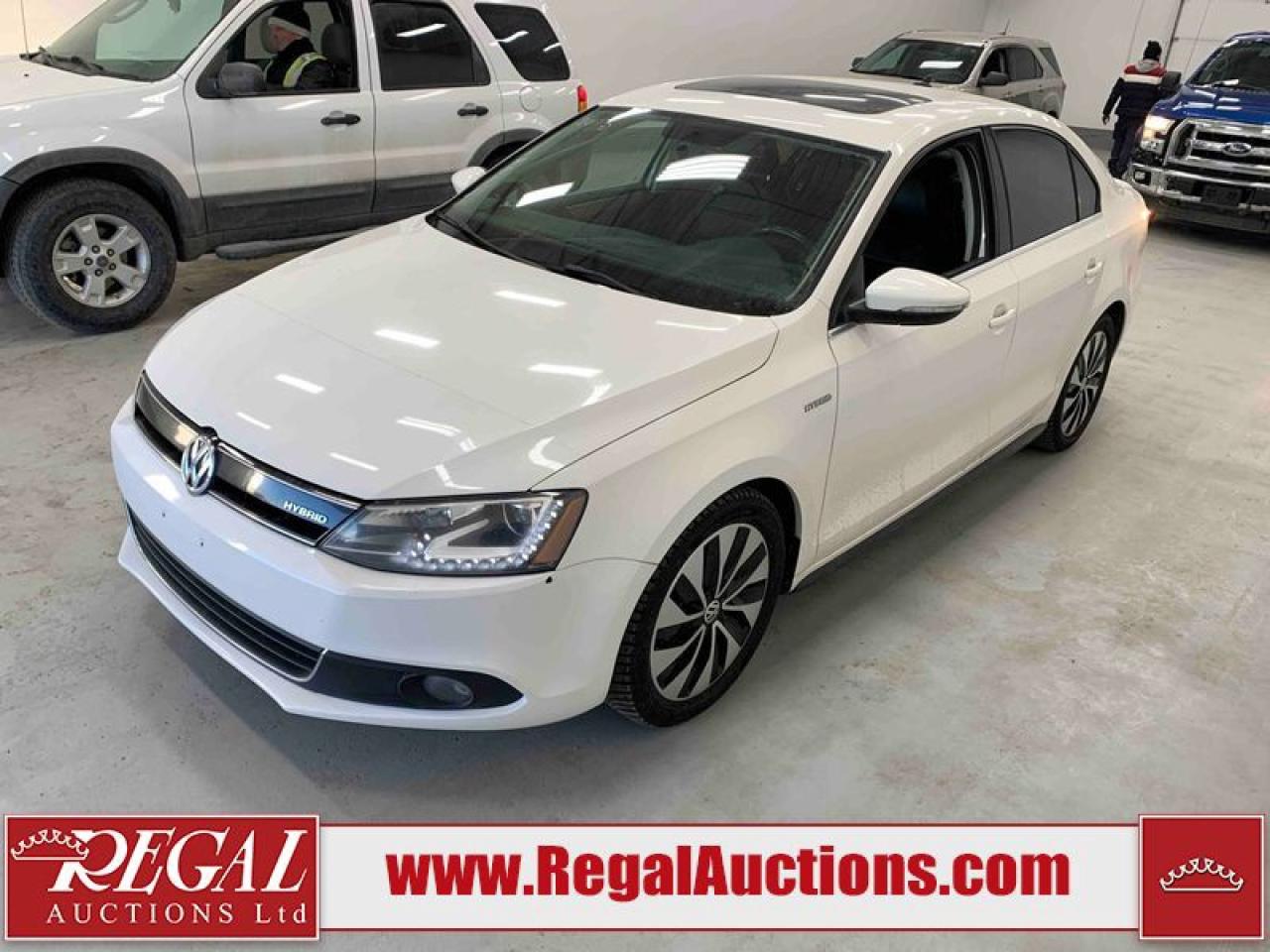 OFFERS WILL NOT BE ACCEPTED BY EMAIL OR PHONE - THIS VEHICLE WILL GO ON TIMED ONLINE AUCTION on Tuesday January 20.<br><br/>VEHICLE DESCRIPTION <br/>Stock #: 14811 <br/>Lot #: 660 <br/>Reserve Price: $8,900 <br/>CarProof Report: Available at www.RegalAuctions.com <br/><br/>IMPORTANT DECLARATION <br/> *HYBRID*  <br/>Active Status: This vehicles title is listed as Active Status. <br/> Live Online Bidding: This vehicle will be available for bidding over the internet, visit www.RegalAuctions.com to register. <br/> <br/>The simple solution to selling your car or truck. Bring your clean vehicle in with your Drivers License and current Registration and well put it on the auction block at our next sale.<br/><br/>www.RegalAuctions.com