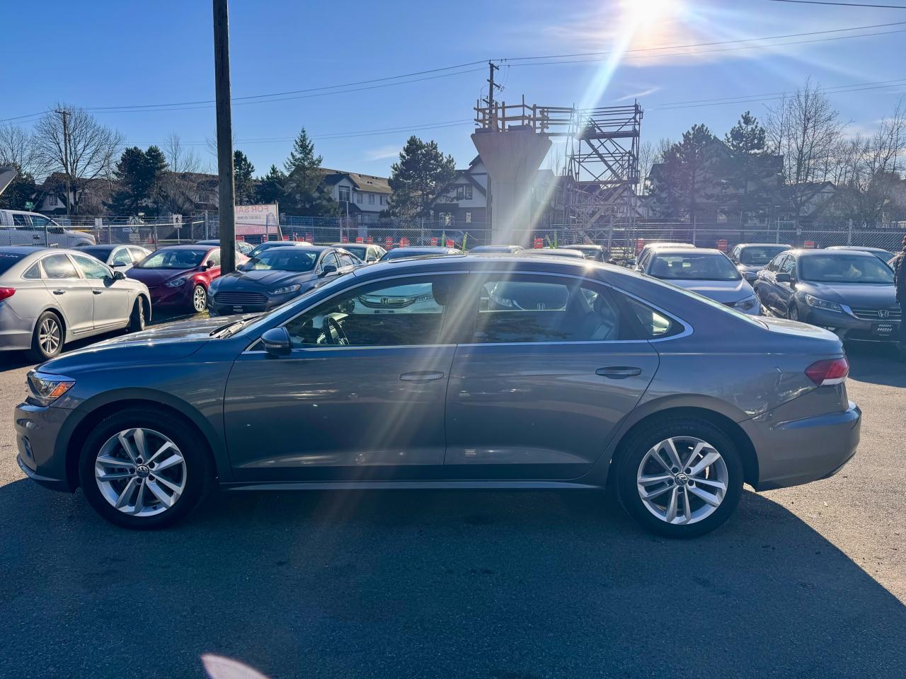 2021 Volkswagen Passat FINANCING AVAILABLE Photo8