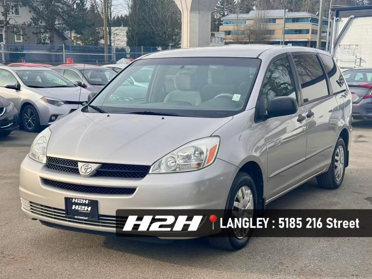 2004 Toyota Sienna FINANCING AVAILABLE Photo1