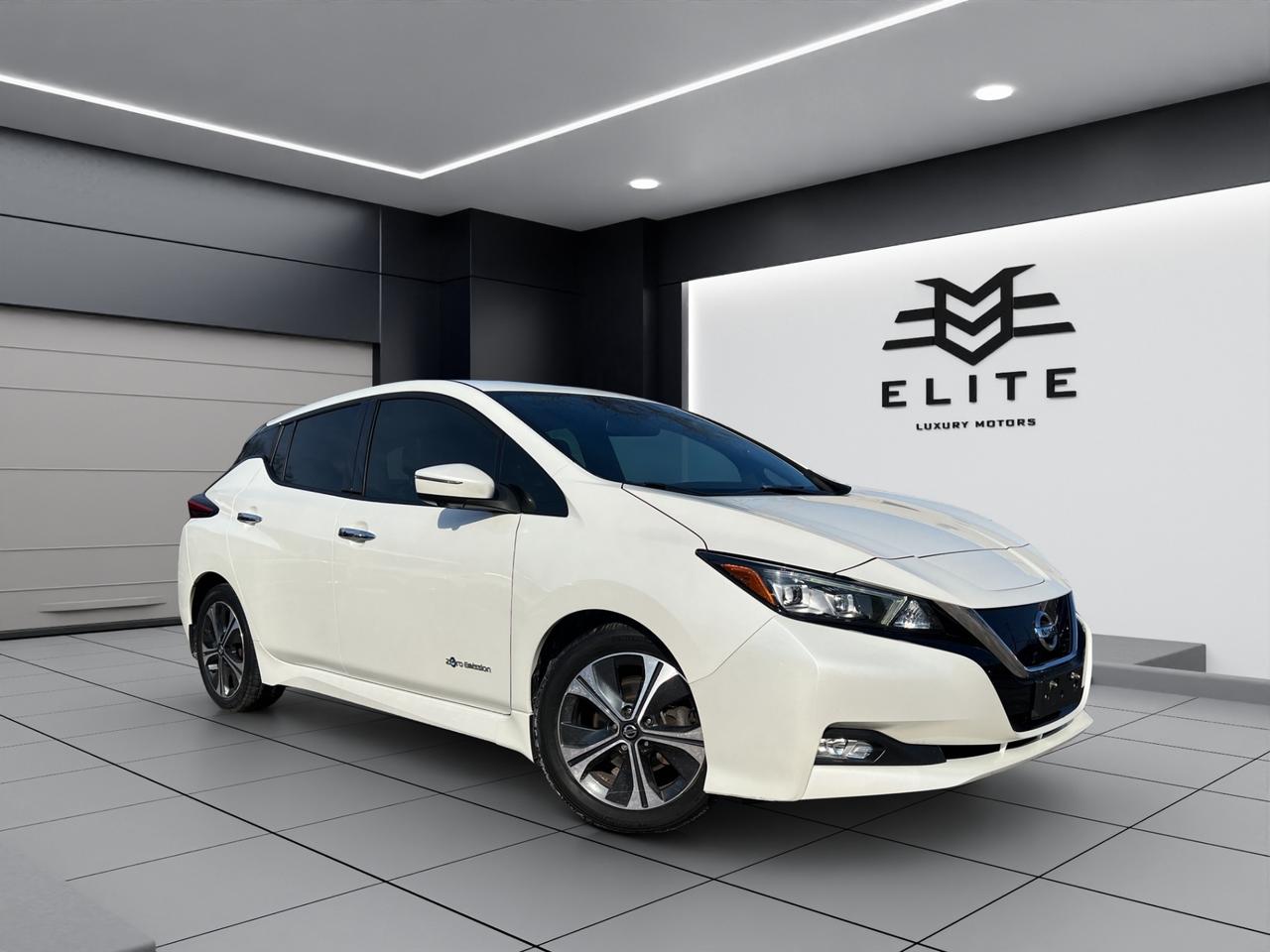 <p><span><span><span>Special Financing&nbsp;Purchase&nbsp;Price: $12,888 / Cash Price: $13</span><span>,888 -&nbsp;</span><span>&nbsp;</span>***CALL FOR APPOINTMENT***</span></span></p><p>___________________________________________</p><p><span>** 100% CANADIAN VEHICLE ** Visit Our Website @ EliteLuxuryMotors.ca *&nbsp;</span></p><p>___________________________________________</p><p>Please note:&nbsp;&nbsp;Approximately 30% of our inventory&nbsp;is stored at our secondary lot. Kindly book an appointment to ensure the vehicle youre interested in is available for viewing.&nbsp;<span>Call us today at (905) 639-8187</span>.&nbsp; Thank you.<br>___________________________________________</p><p>High Value Options</p><p>Air Conditioning<br>Navigation System<br>Smart Device Integration<br>Satellite Radio<br>Backup Camera<br>Cruise Control<br><span id=jodit-selection_marker_1768589843137_7082011568577357 data-jodit-selection_marker=start style=line-height: 0; display: none;></span>Heated Mirrors<br>Power Seats<br>Heated Seats<br>Heated Steering Wheel<br>Alloy Wheels<br></p><p>___________________________________________</p><p>FINANCING - Financing is available! Bad Credit? No Credit? Bankrupt? Well help you rebuild your credit! Low finance rates are available! (Based on Credit rating and On Approved Credit) We also have financing options available starting at @7.99% O.A.C All credits are approved, bad, Good, and New!!! Credit applications are available on our website. Approvals are done very quickly.&nbsp;&nbsp;Finance Fee may apply</p><p><span>___________________________________________</span></p><p><span>PRICE - We know the price is important to you which is why our vehicles are priced to put a smile on your face. Prices are plus HST and licensing. Free CarFax Canada with every vehicle!</span></p><p><span>___________________________________________</span><br></p><p><span>CERTIFICATION PACKAGE - A certification package can be purchased for only $699, if not Certified then as per OMVIC Regulations the vehicle is deemed to be not drivable, and not certified</span></p><p><span><span>___________________________________________</span><br></span></p><p><span>WARRANTY - Here at Elite Luxury Motors, we offer extended warranties for any make, model, year, or mileage. from 3 months to 4 years in length. Coverage ranges from powertrain (engine, transmission, differential) to Comprehensive warranties that include many other components. We have chosen to partner with Lubrico Warranty, the longest-serving warranty provider in Canada. All warranties are fully insured and every warranty over two years in length comes with the If you don t use it, you won t lose its guarantee. We have also chosen to help our customers protect their financed purchases by making Assureway Gap coverage available at a great price. At Elite Luxury, we are always easy to talk to and can help you choose the coverage that best fits your needs.&nbsp;</span></p><p><br></p><p><span>___________________________________________</span><br></p><p><span>The listed price reflects our finance offer, which includes a special finance rebate. Cash purchase prices may vary. For more information, please visit our website or call us.</span><br></p><p><span>___________________________________________</span></p><p>New vehicles arriving daily. Visit us at 547 Plains Road East, Burlington. Top-quality pre-owned vehicles.Ontario-registered dealer. Buy with confidence</p><p>___________________________________________</p><p>If youd like more information or want to schedule a test drive, our team is ready to help. Stop in, call, or reach out online. We look forward to welcoming you soon.<br></p><p><span><span>___________________________________________</span><br></span></p><p><span>Please make an appointment before visiting us! Call US today! ( 905 ) 639 - 8187&nbsp;</span></p><p><span><span>___________________________________________</span></span></p><p><span>WE ARE LOCATED AT</span></p><p><span>547 Plains Rd E, Burlington, ON L7T 2E</span></p>