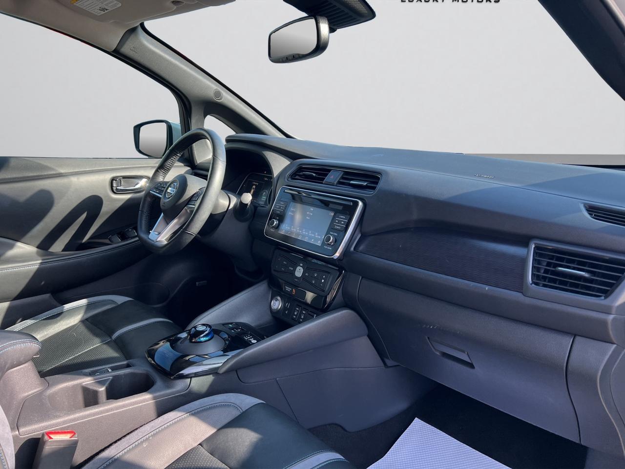 2018 Nissan Leaf SL PKG - Hatchback - Leather - 85,000Kms !! Photo