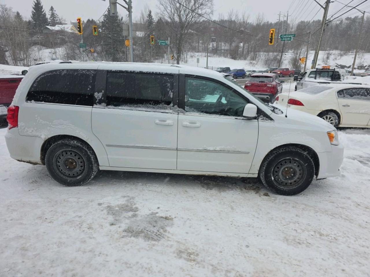 2017 Dodge Grand Caravan Crew CREW PLUS LOADED Photo