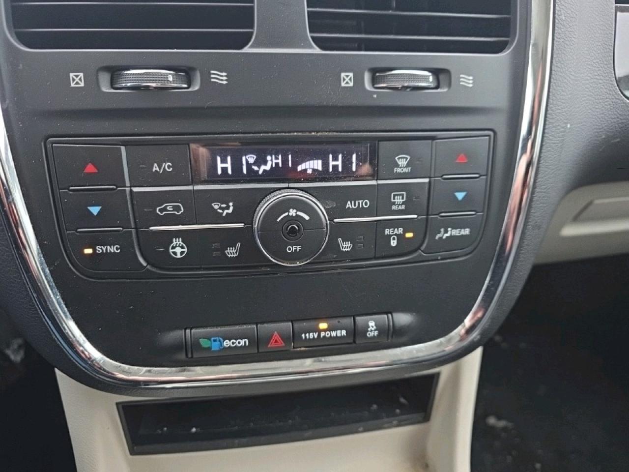 2017 Dodge Grand Caravan Crew CREW PLUS LOADED Photo