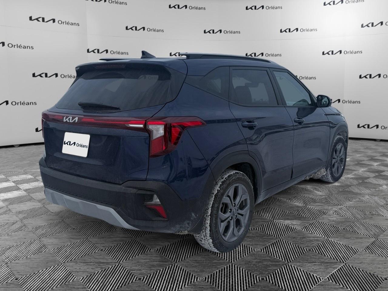 2025 Kia Seltos LX FWD Photo4