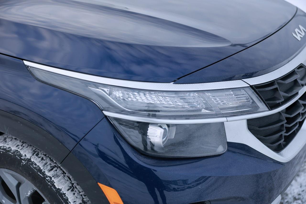 2025 Kia Seltos LX FWD Photo