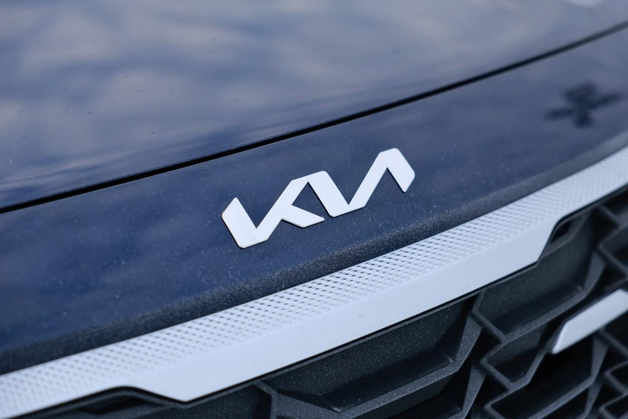 2025 Kia Seltos LX FWD Photo