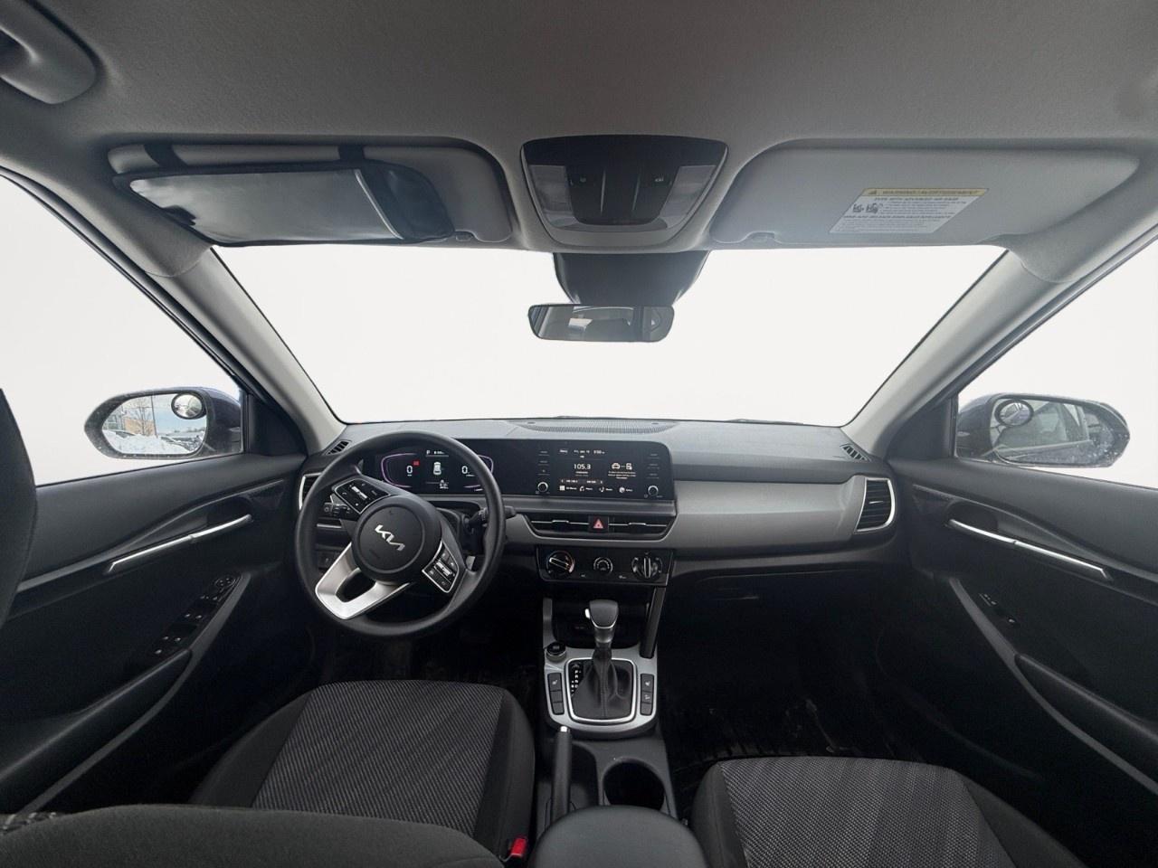 2025 Kia Seltos LX FWD Photo