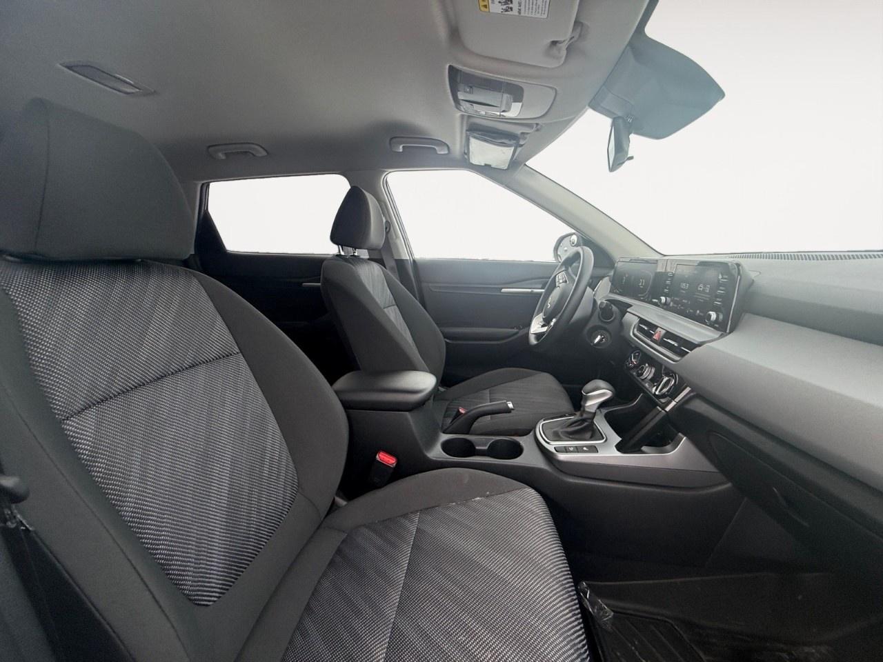 2025 Kia Seltos LX FWD Photo