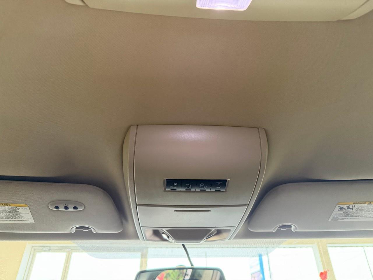 2017 Dodge Grand Caravan Crew Photo