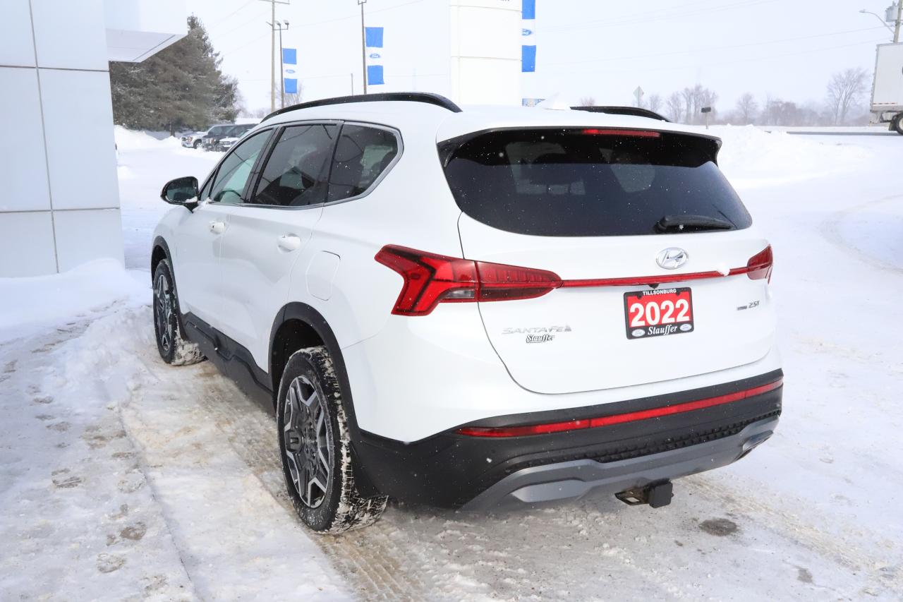 2022 Hyundai Santa Fe URBAN AWD Photo