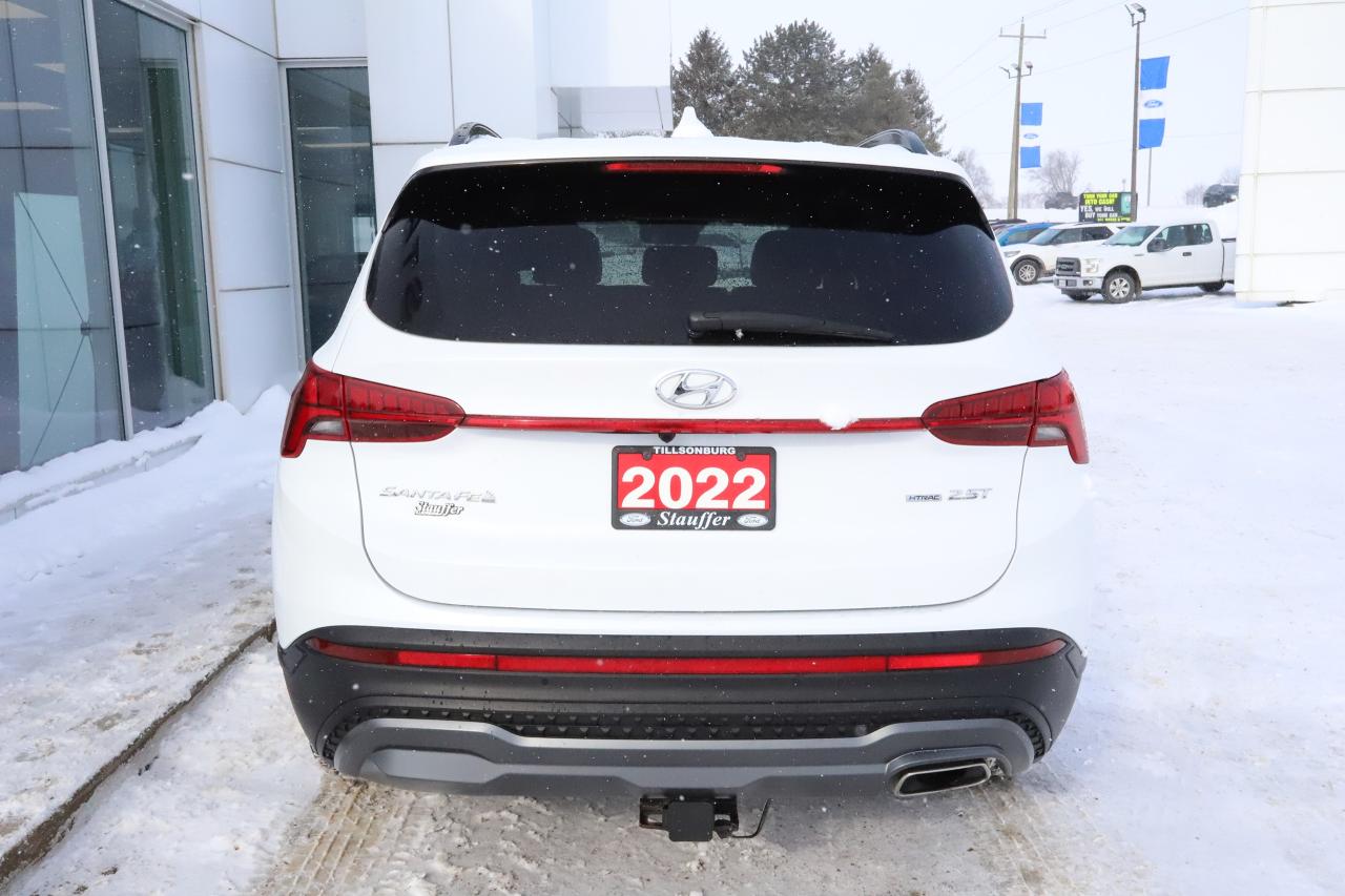 2022 Hyundai Santa Fe URBAN AWD Photo