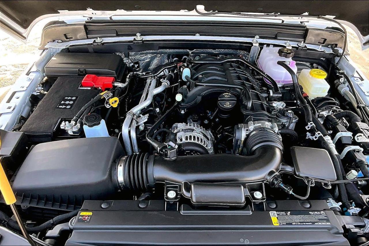 2026 Jeep Wrangler WILLYS 4DR | 6-Spd | Tech & Conv Grp | Leather Photo