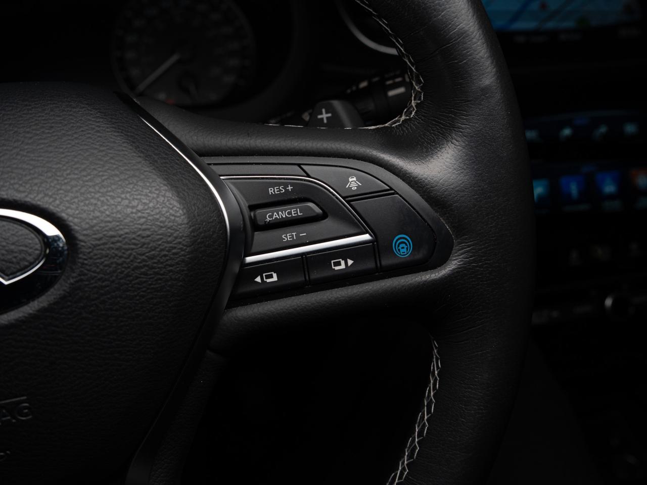 2019 Infiniti QX50 ESSENTIAL | BOSE | CARPLAY | PANO | 20 IN Photo