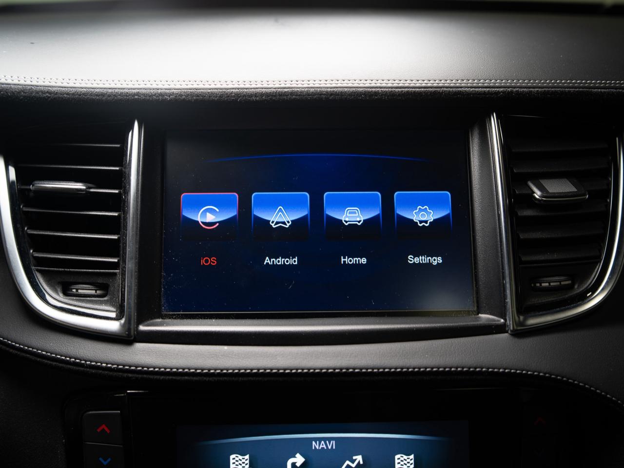 2019 Infiniti QX50 ESSENTIAL | BOSE | CARPLAY | PANO | 20 IN Photo