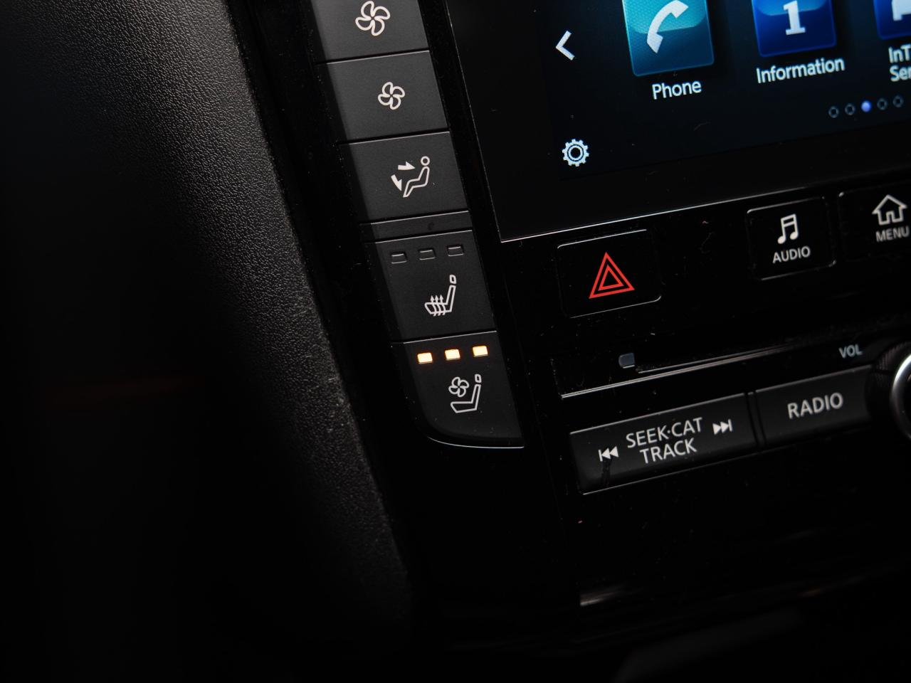 2019 Infiniti QX50 ESSENTIAL | BOSE | CARPLAY | PANO | 20 IN Photo