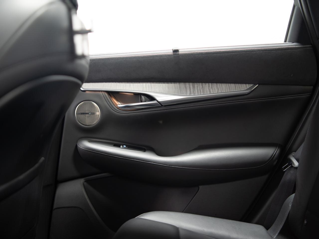 2019 Infiniti QX50 ESSENTIAL | BOSE | CARPLAY | PANO | 20 IN Photo