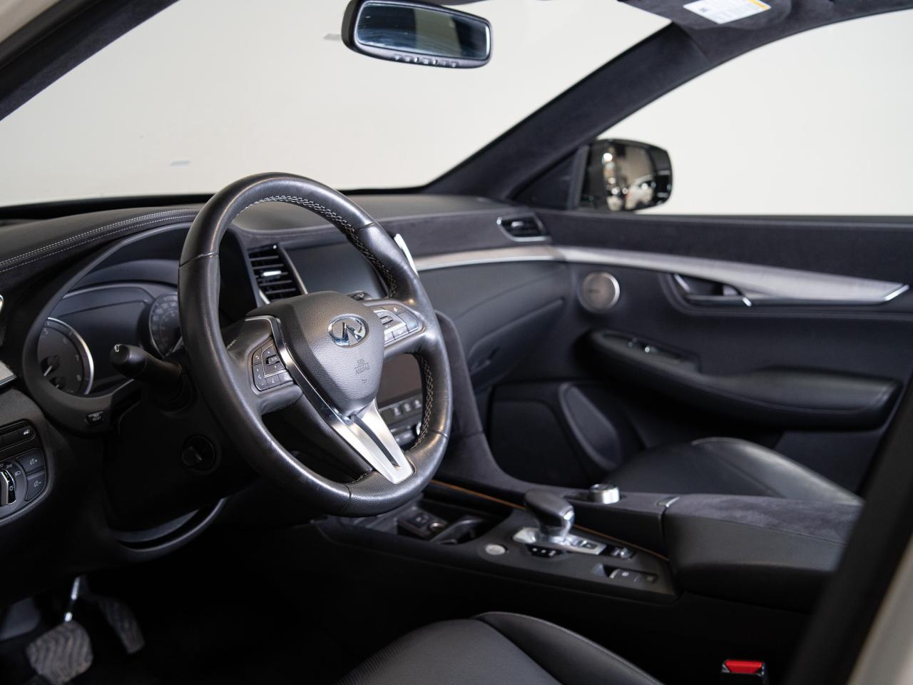 2019 Infiniti QX50 ESSENTIAL | BOSE | CARPLAY | PANO | 20 IN Photo