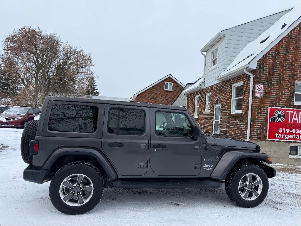 2019 Jeep Wrangler Unlimited Sahara Photo