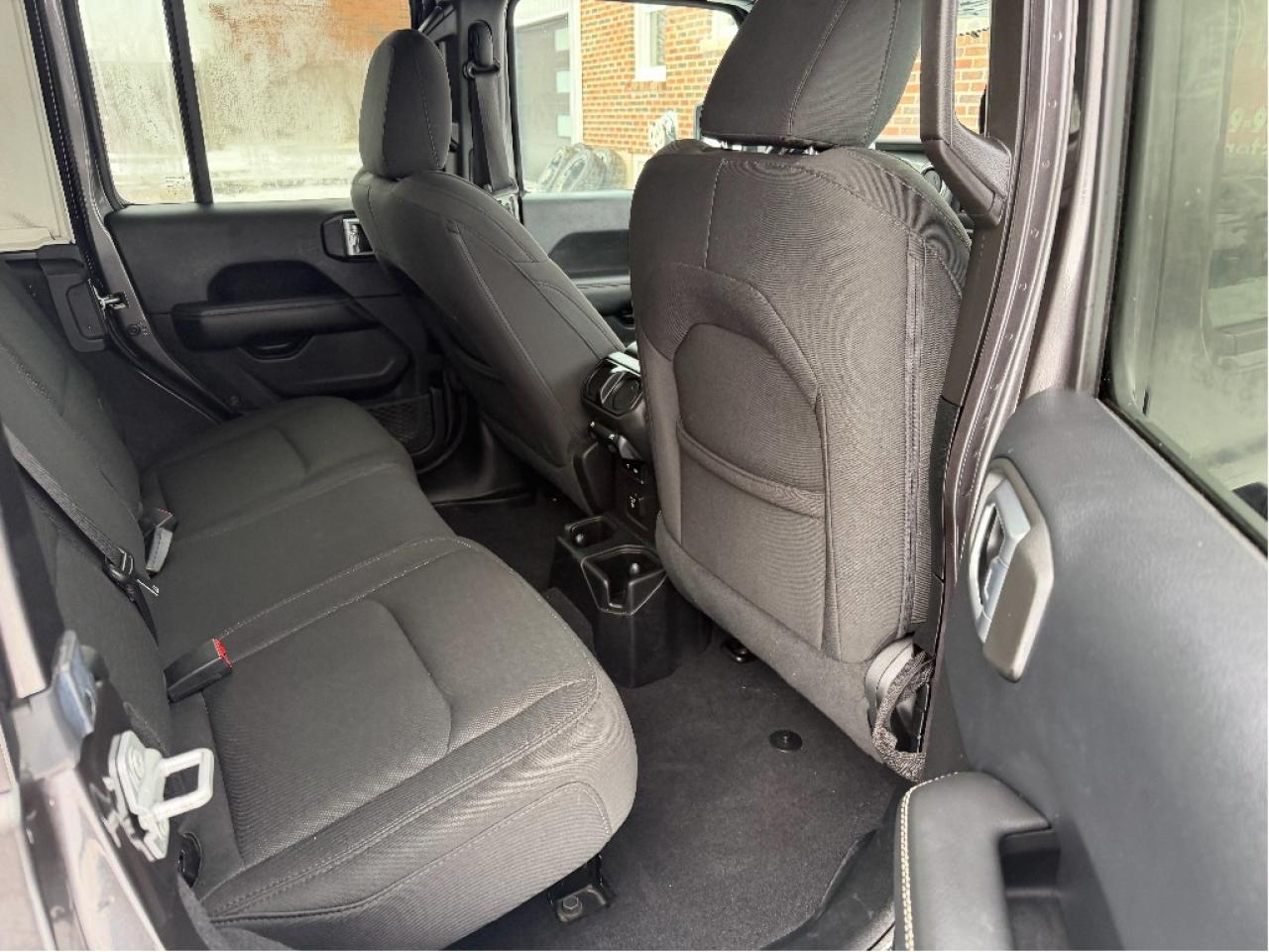 2019 Jeep Wrangler Unlimited Sahara Photo