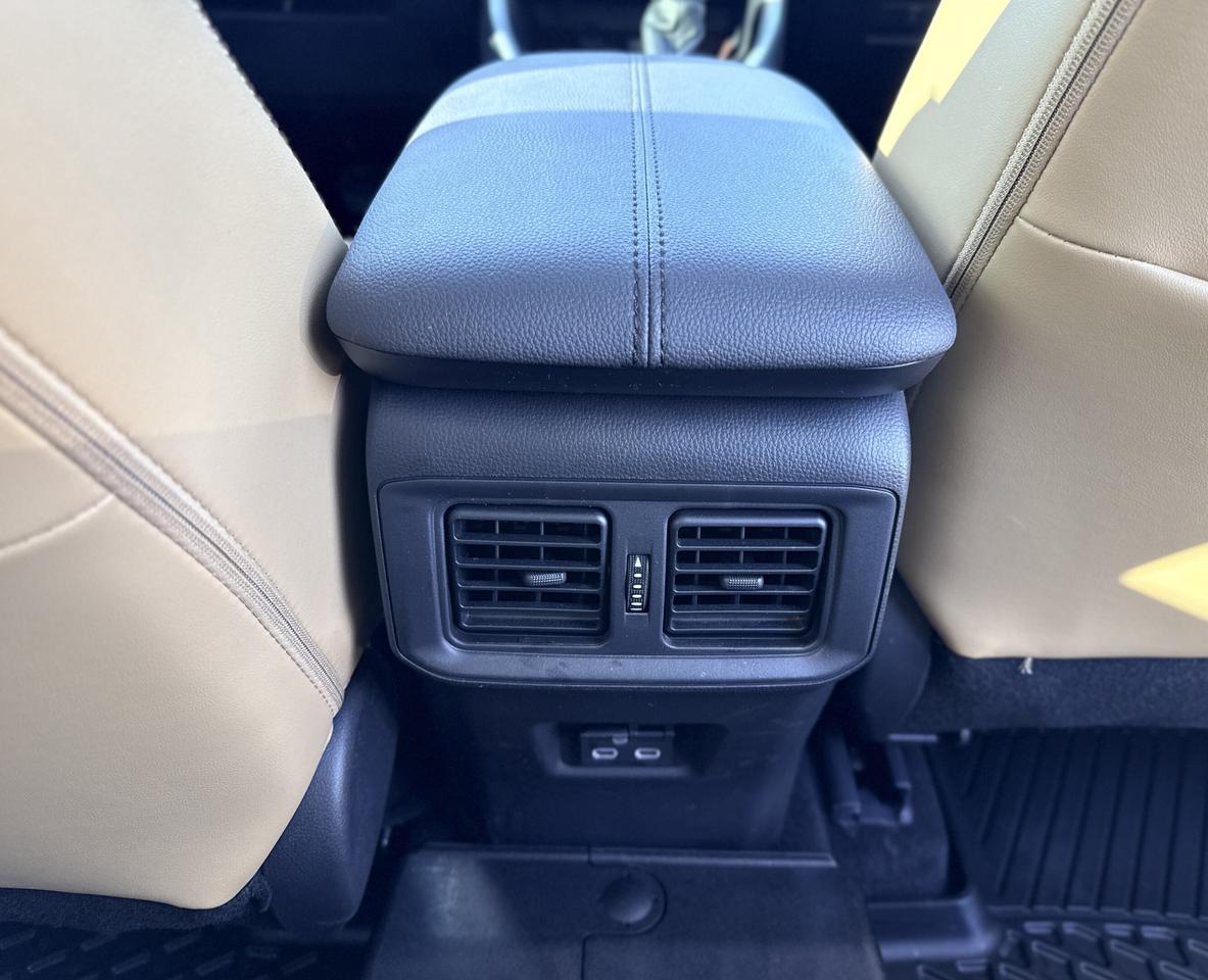 2023 Toyota RAV4 Hybrid Limited AWD | SUNROOF |  PREMIUM AUDIO | Photo