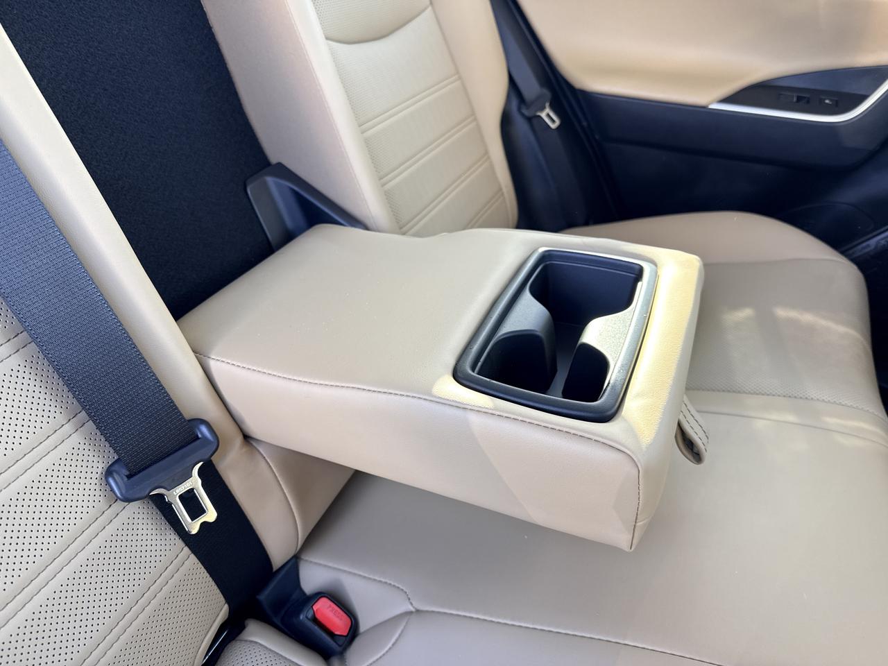 2023 Toyota RAV4 Hybrid Limited AWD | SUNROOF |  PREMIUM AUDIO | Photo