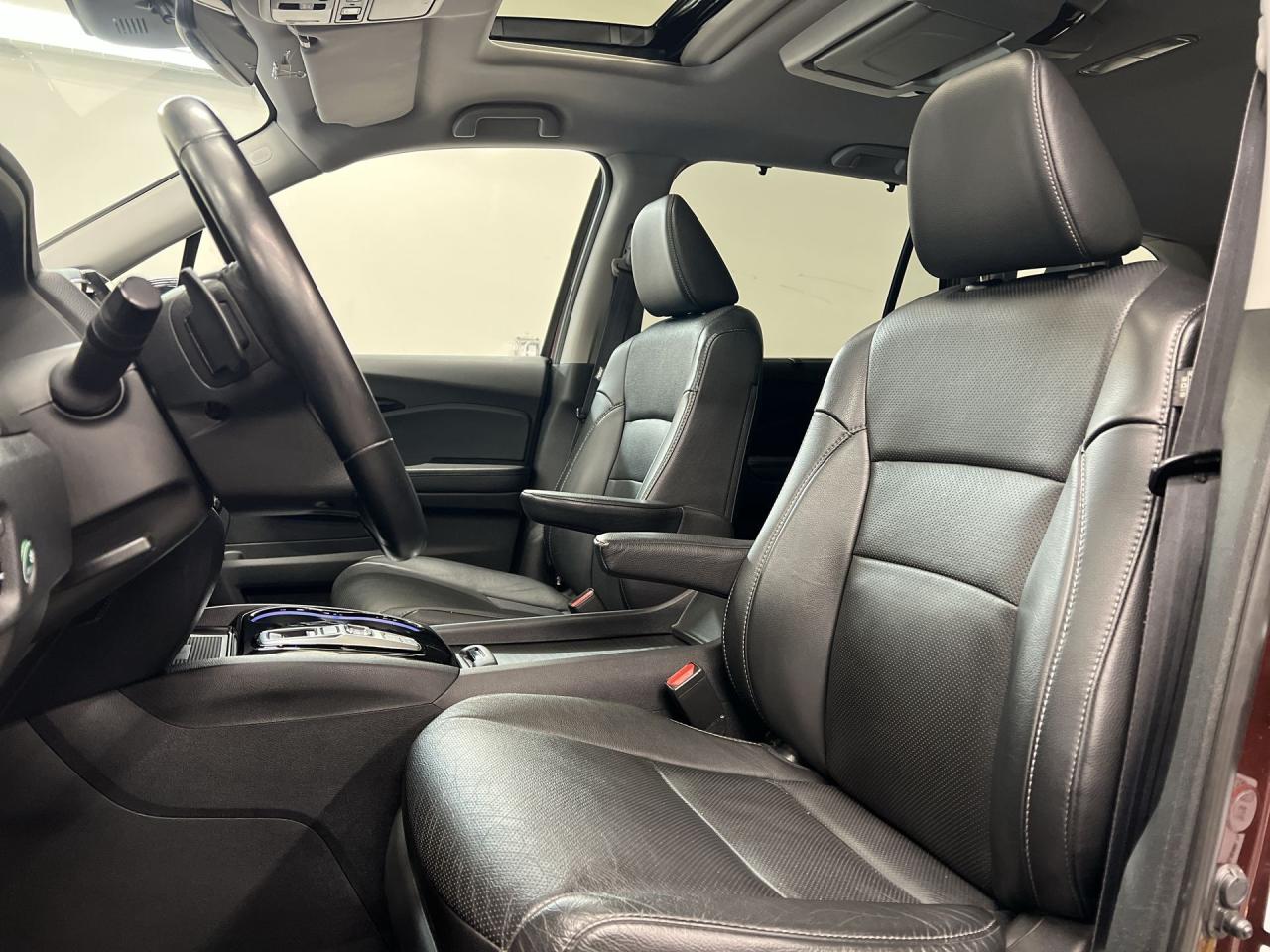 2020 Honda Pilot TOURING AWD | 8-PASS |HTD LEATHER | SUNROOF | DVD Photo